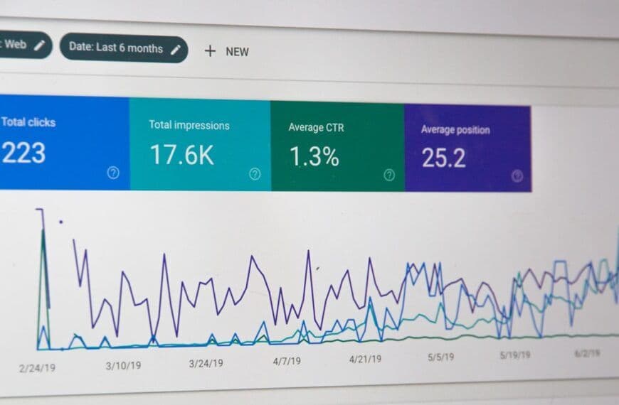 10 Data Analytics Trends for 2022