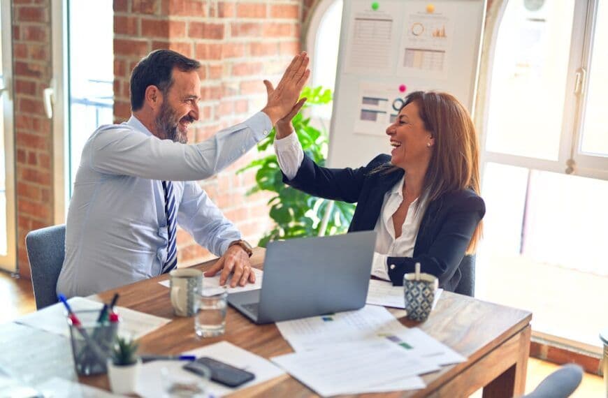 5 Ways Relationship Marketing Strengthens Customer Loyalty